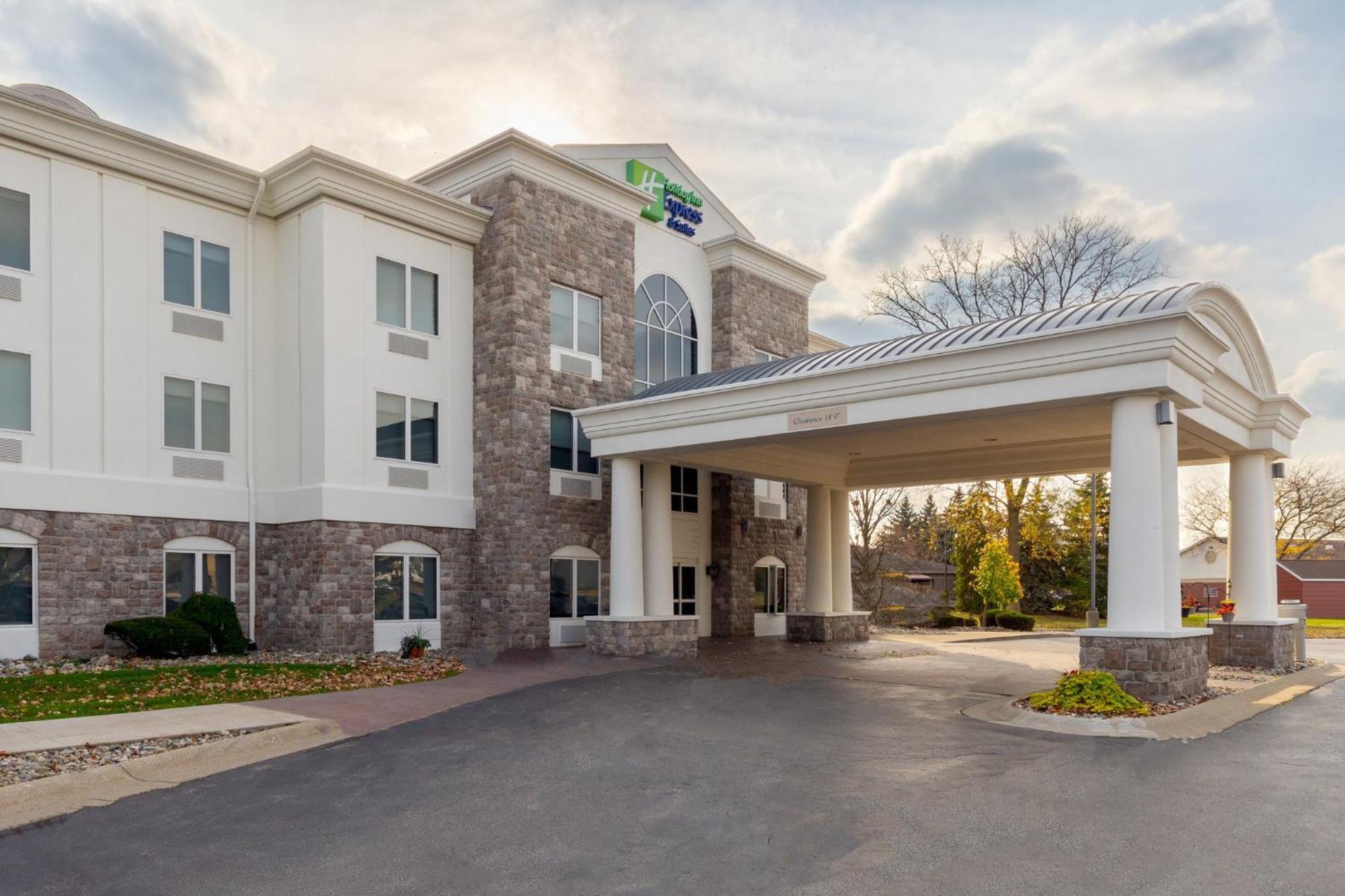 Holiday Inn Express Hotel & Suites Saginaw By Ihg Kültér fotó