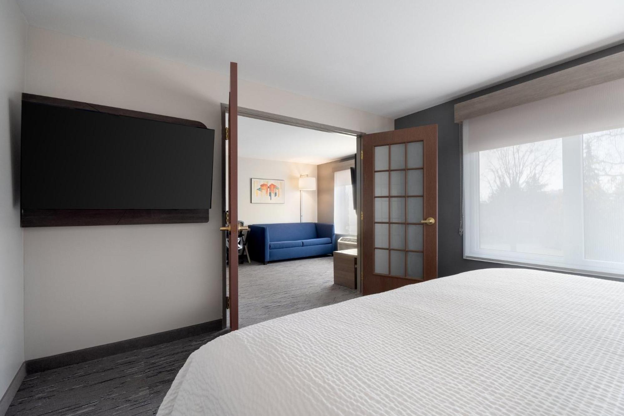 Holiday Inn Express Hotel & Suites Saginaw By Ihg Kültér fotó