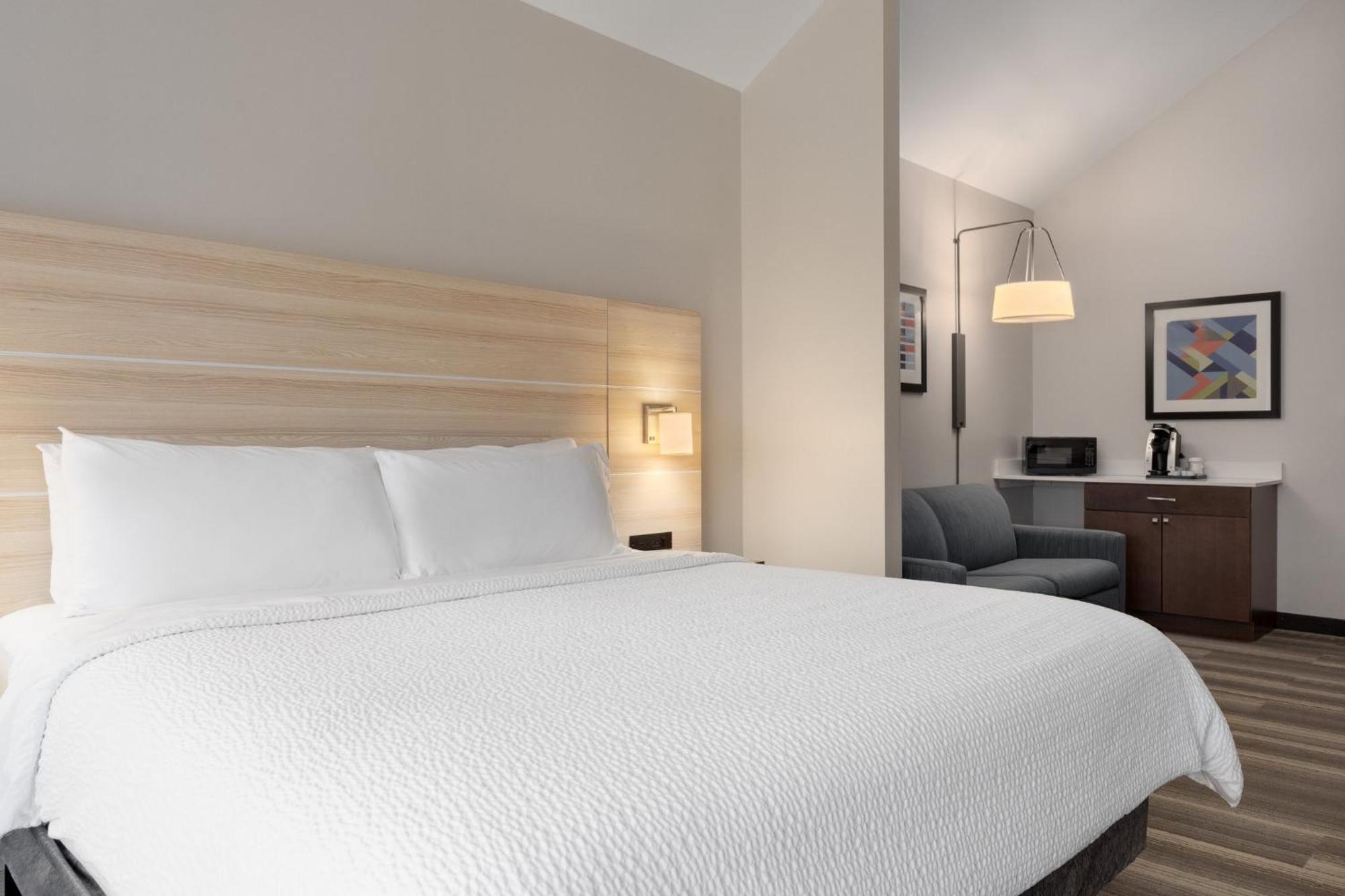 Holiday Inn Express Hotel & Suites Saginaw By Ihg Kültér fotó